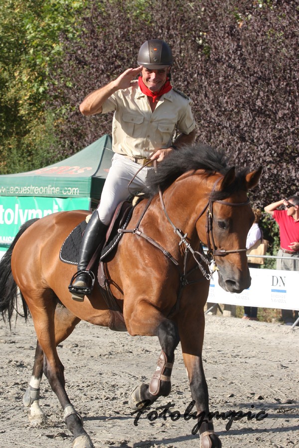 XXIII. CSN** San Fermin Memorial Teresa Moreno Adjuntamos notas de prensa diarias, fotos y resultados del concurso